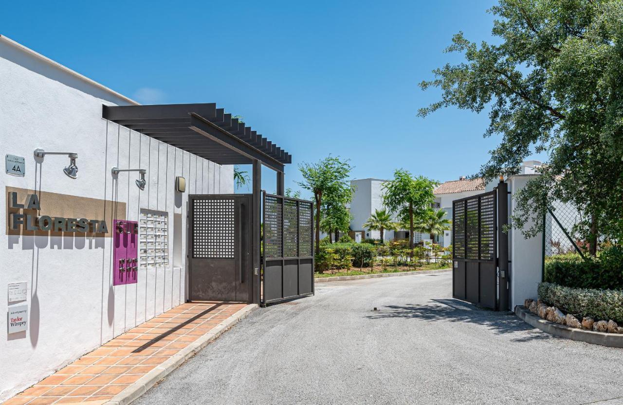 Garten Appartment In La Floresta - La Mairena Ojén Exteriör bild