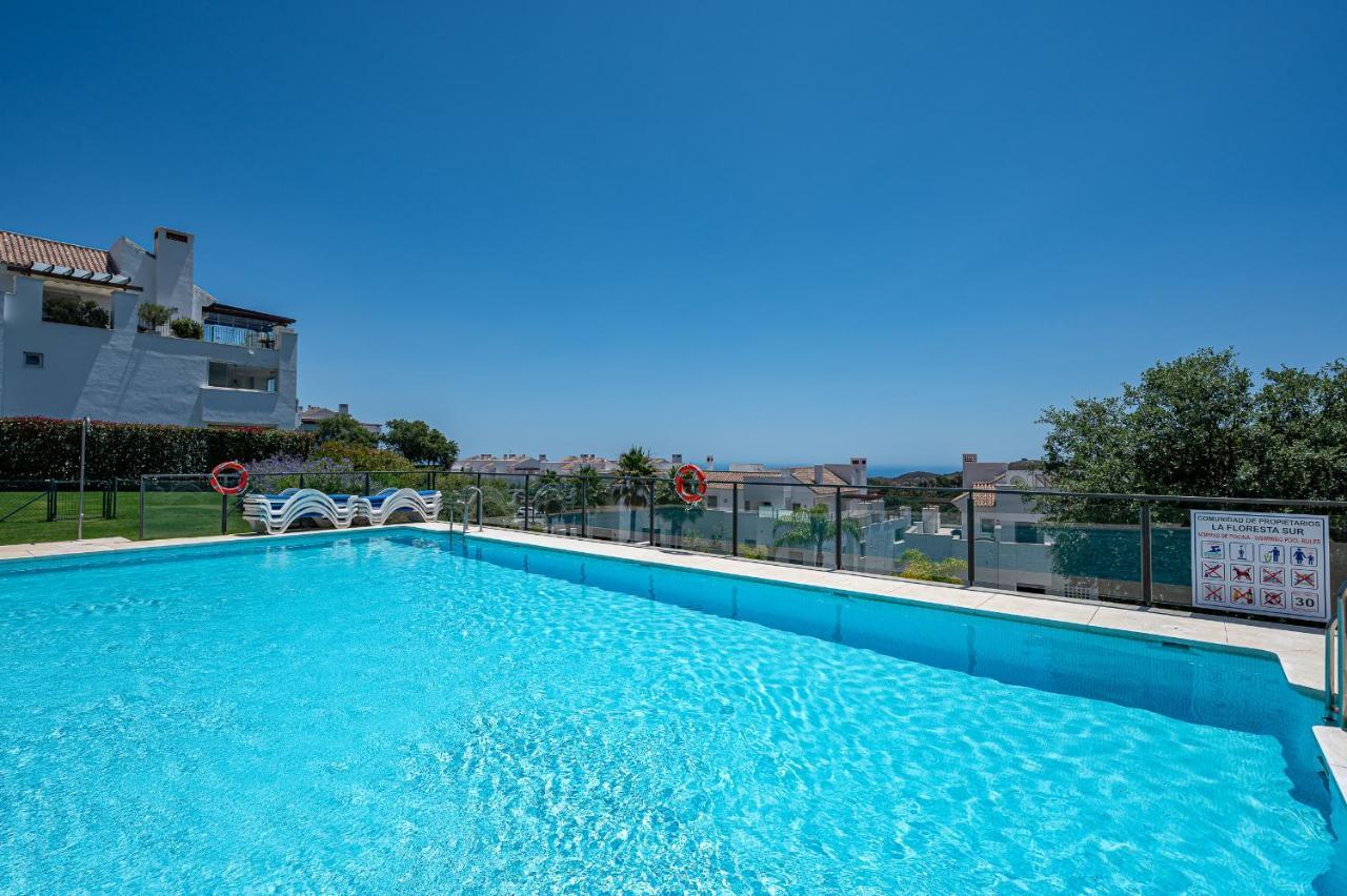 Garten Appartment In La Floresta - La Mairena Ojén Exteriör bild